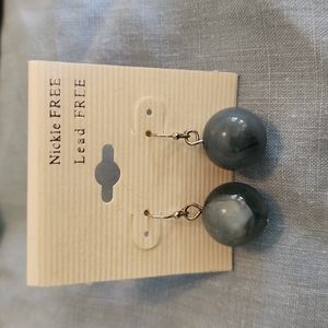 Smoky crystal bead earrings (f17)